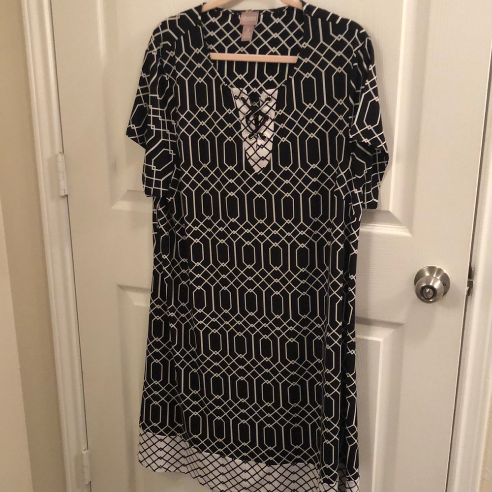 💥 HOT SALE 💥CHICOS Geometric Black and White  dress SZ 3